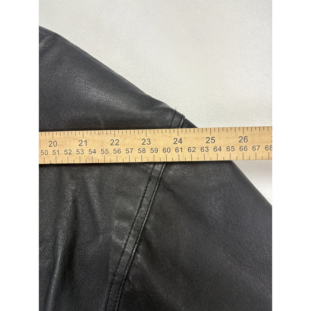 St. John's Bay Men's Black Leather Bomber Jacket L - Picture 8 of 10